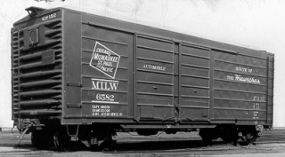 Milwaukee 40' Boxcar #44